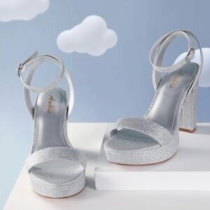 ANKIS || Silver Glitter Platform Heels - Size 7